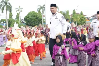 Tarian Zapin di Sempena HGN, Ini Pesan Bupati Inhu