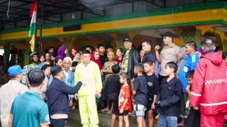 Pastikan Bantuan Tepat Sasaran, Bupati Langkat Tinjau Langsung Penyaluran Bantuan