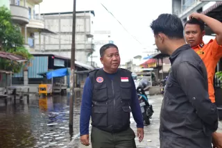 Hujan Deras Rendam Selatpanjang, BPBD Kepulauan Meranti Tinjau Lokasi Banjir