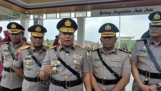 Kapolda Riau Lantik 111 Bintara Polri, Langsung Diterjunkan Amankan Nataru