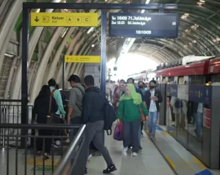 Tegaskan Peran Transportasi Perkotaan, KAI Catat Kenaikan 10 Persen Pengguna LRT Jabodebek