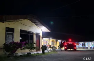 Terjerat Narkotika, Oknum Kades Koto Tandun Dibawa Tengah Malam ke Batam