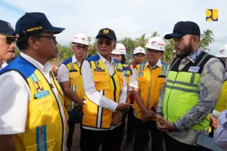 Menteri PU Instruksikan Percepatan Penanganan dan Keterlibatan Masyarakat Lewat Padat Karya