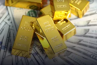 Harga Emas Berpeluang Naik, Investor Cermati Arah Kebijakan The Fed