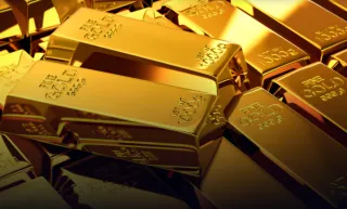 Harga Emas Masih Berpotensi Menguat, Tren Naik Bertahan di Atas $5.000