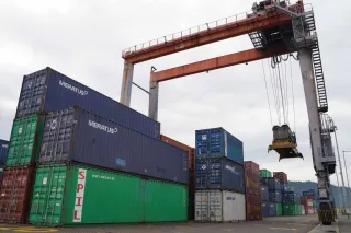 Pelindo Antisipasi Kepadatan di Pelabuhan Lantaran Arus Logistik Meningkat Jelang Lebaran