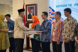 Kementerian PU Salurkan Donasi Rp600 Juta Bagi ASN Terdampak Banjir di Sumatera dan Aceh