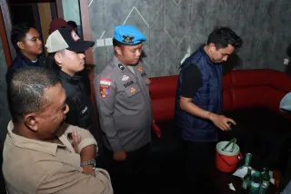 Cegah Peredaran Narkoba, Polres Kepulauan Meranti Razia Serentak di THM Dua Pengunjung Positif Narkoba