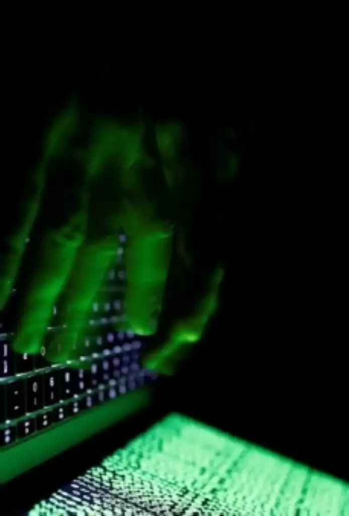 Kata Pengamat soal Pembobolan Rekening Bank Milik Ilham Bintang