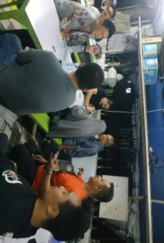 Ditemani Kombes Tatan, Kabareskrim Komjen Agus Andrianto Sambangi Warkop Jurnalis