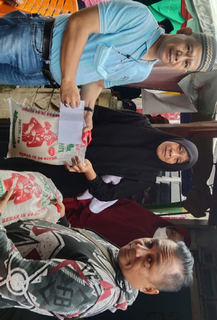 Juru Parkir Meninggal Dunia, Ketua Pewarta Melayat dan Berikan Santunan