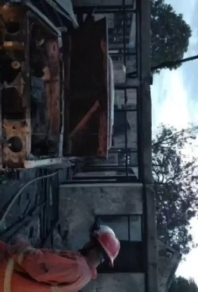 Kebakaran Hebat Landa Komplek SPN Polda Aceh