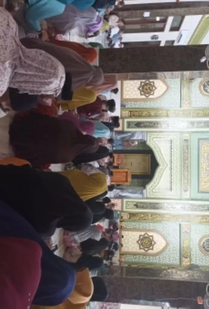 Ustadz Abdul Ajak Ummat Meneladani Nabi Muhammad SAW