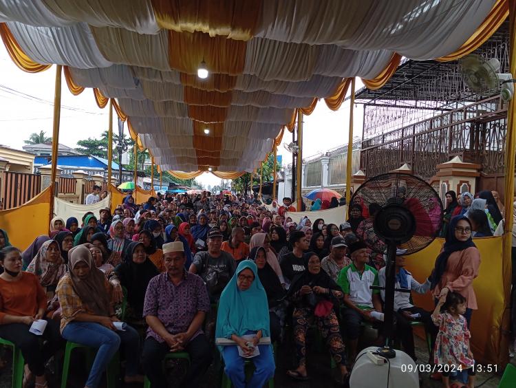 Agenda Rutin Tahunan, H Zulkarnaen S.K.M Salurkan 25 Ton Beras Ke Masyarakat