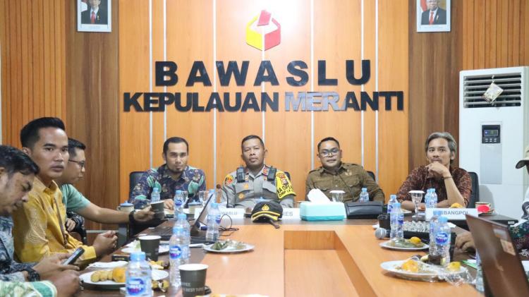 Kapolres Bersama KPU dan Bawaslu Ajak LO PASLON Patuhi Jadwal dan Zona Kampanye