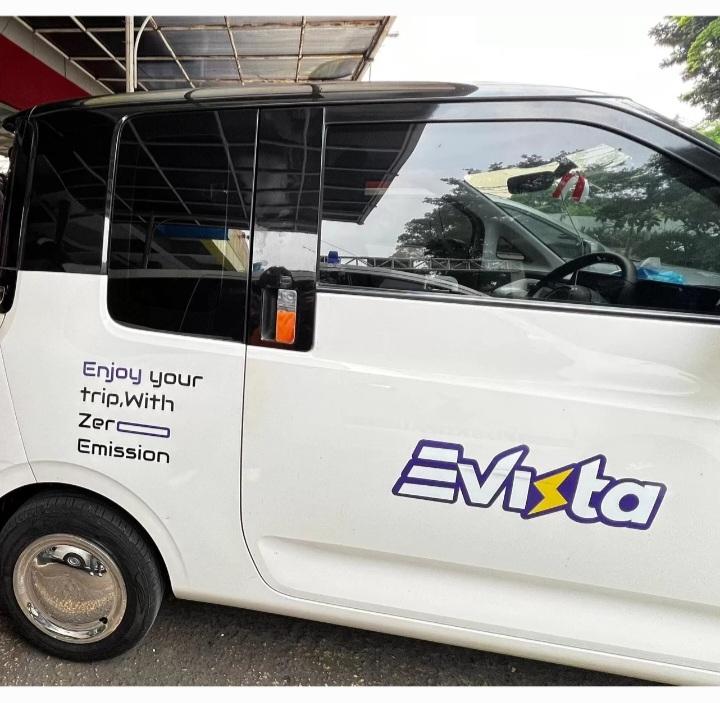 Solusi Transportasi Terpercaya, Nyaman dan Aman Bernama Evista Taksi Listrik