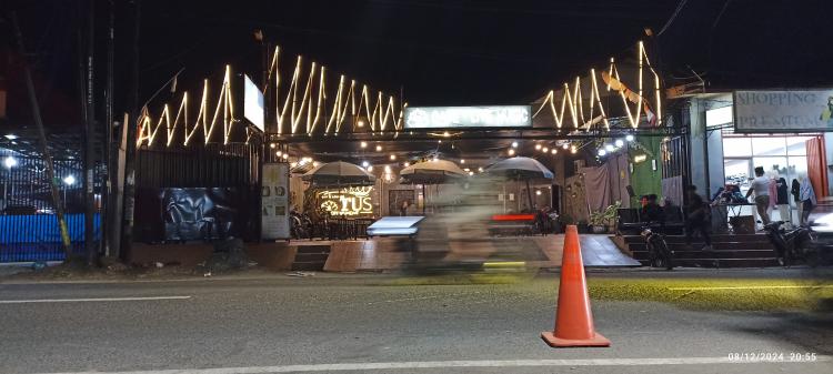 Bolak Balik Digrebek Tambah Ramai, Kafe Live Musik di Menteng Tetap Bertahan