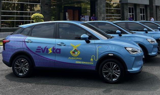 Taksi Listrik Evista Sukses di Promo 12.12