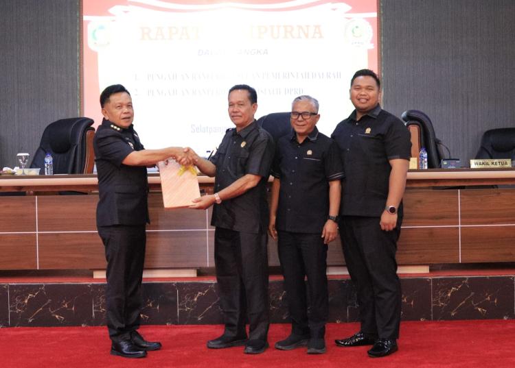DPRD Kepulauan Meranti Paripurna Penyampaian Tiga Ranperda Usulan dan Satu Inisiatif