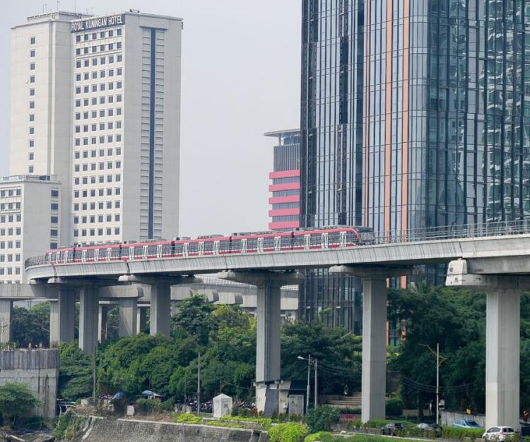 LRT Jabodebek Layani 199.303 Pengguna Pacsa Libur Panjang Waisak