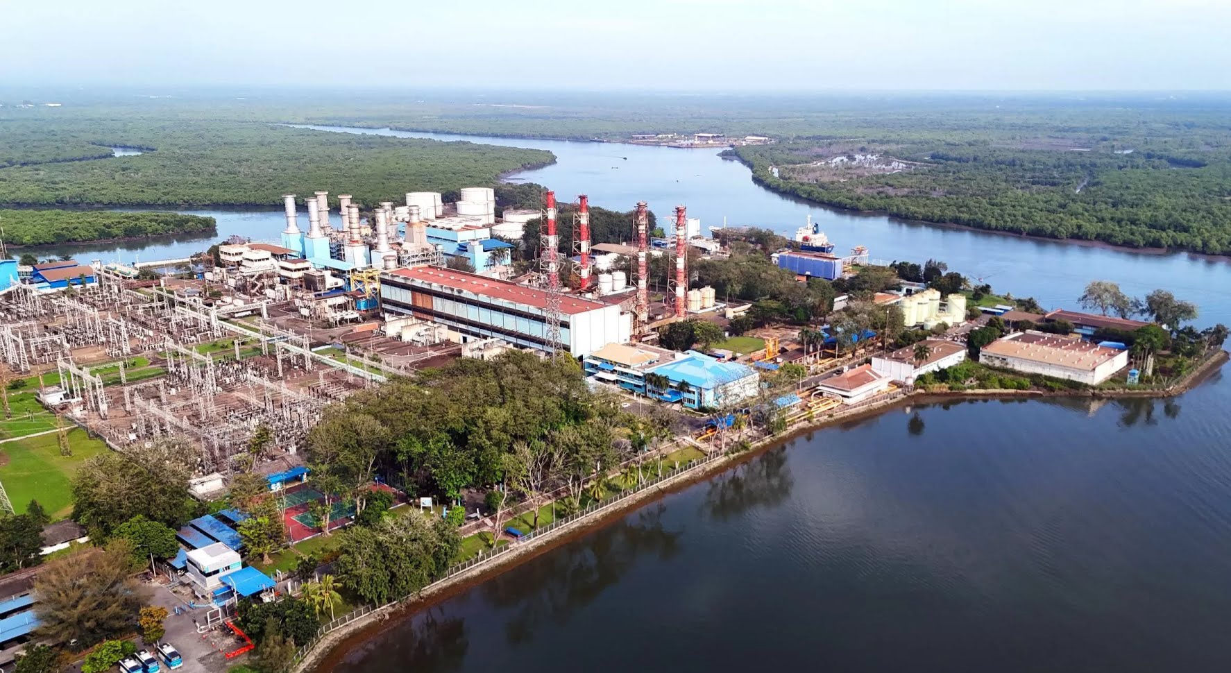 Wuih! Pertama dalam Sejarah PLN Operasikan BioCNG dari Limbah Sawit