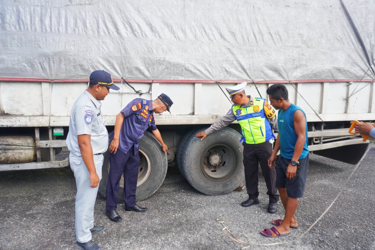 Satlantas Polres Rohil Gelar Tes Kadar Alkohol dan Ramp Check Kendaraan Saat Ops KLK 2026