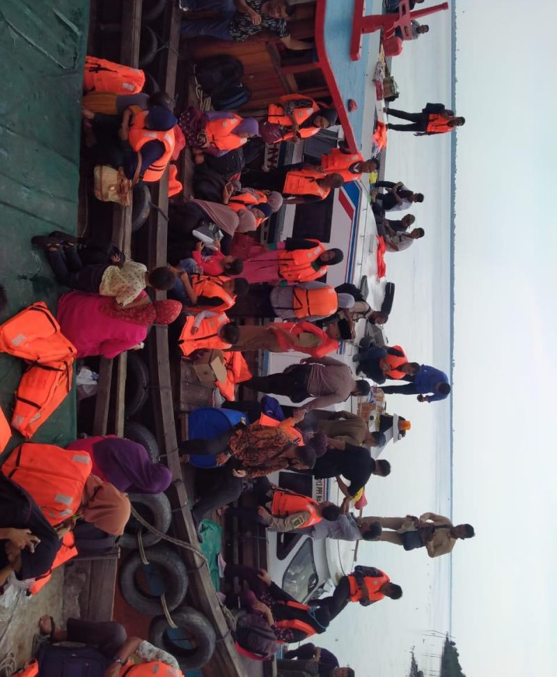 Tabrak Papan, Spedboat KJE Nyaris Karam