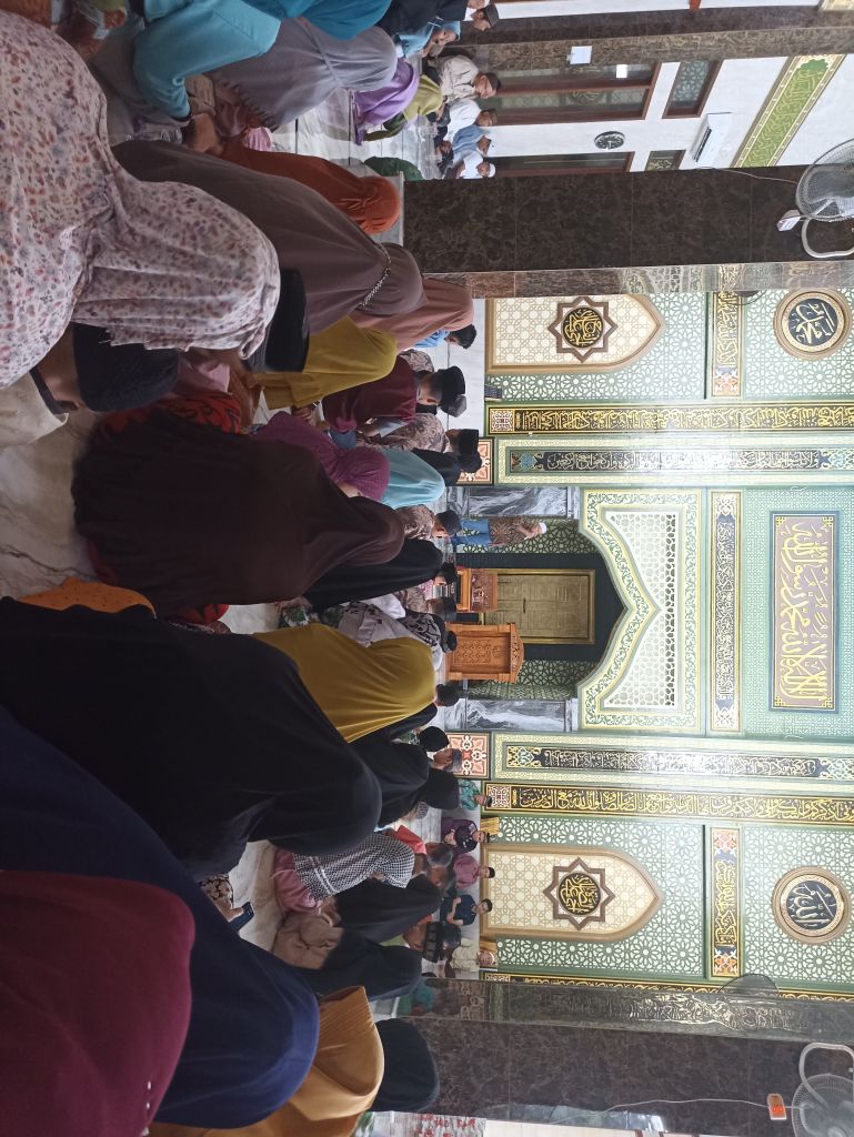 Ustadz Abdul Ajak Ummat Meneladani Nabi Muhammad SAW