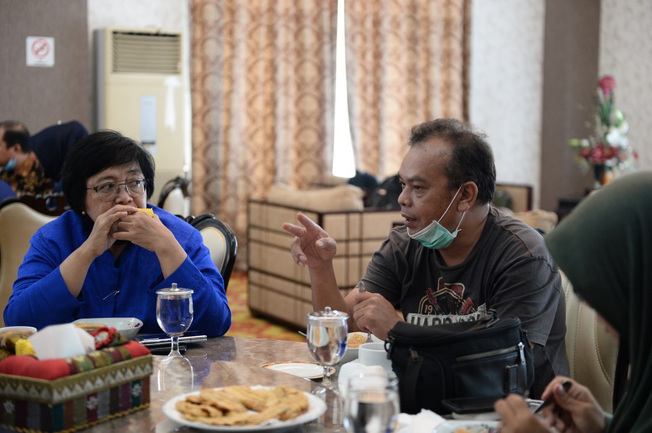 Kunjungi Riau, Menteri LHK Bicarakan Penanggulangan Karhutla 