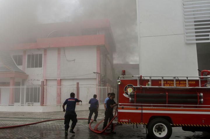 Tim Labfor Pekanbaru, Selidiki Penyebab Kebakaran HPBB Telkom