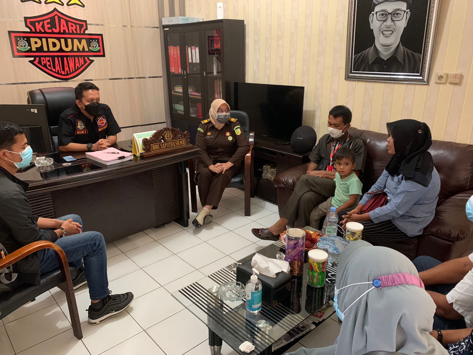 Perdana, RJ Bikin Pelaku Penganiayaan Anak Bawah Umur Bebas di Pelalawan