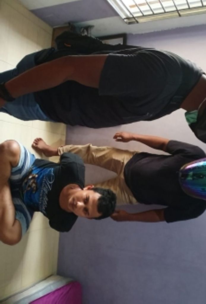 BNN Riau Bekuk Pengirim 6.594 Butir Ekstasi Pakai Ekspedisi