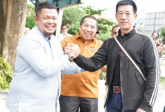 Riki R Lepas Atlet Karate-Do Tako Mandau Ikuti Kejuaraan Tingkat Provinsi Riau 