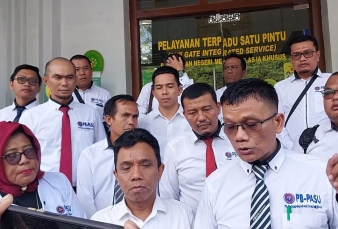 Warga Gugat Pos Ambai Kafe dan Wali Kota Medan 