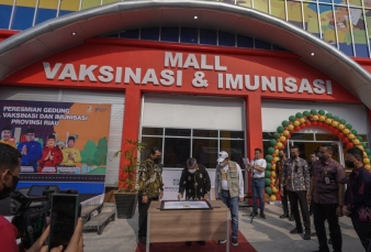 Bos! Riau Punya Mall Vaksinasi dan Imunisasi Perdana di Indonesia