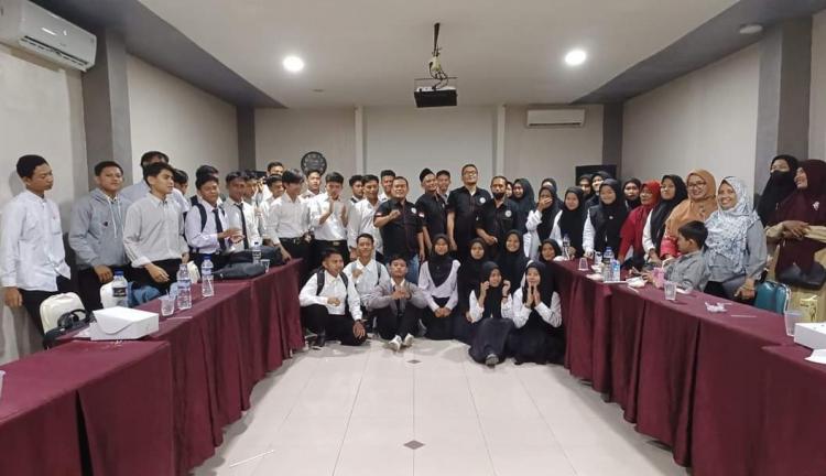 Alhamdulilah, Proses Kelar 36 Mahasiswa Binaan Apkasindo Bengkalis Sudah Kuliah