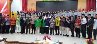 Wali Kota Dumai Lepas 45 Penerima Beasiswa Baznas Kuliah di IAI Tazkia Bogor dan UD