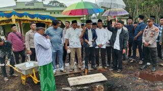 Asa Asmar di Peringatan Isra Miraj dan Peletakan Batu Pertama Gedung Majelis Taklim
