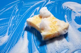 Alternatif Surfaktan Lebih Ramah Lingkungan Untuk Sabun