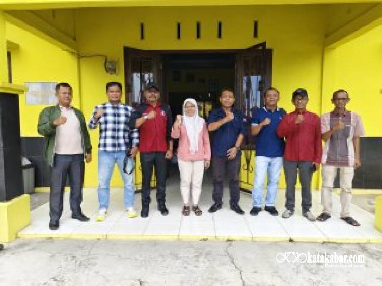 APDESI Siak Gandeng PWI Gelar Seminar Jurnalistik