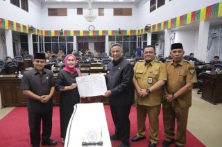 DPRD Sahkan Ranperda RPJMD Rohul 2025-2029, Ini Acuan Pembangunan Lima Tahun ke Depan
