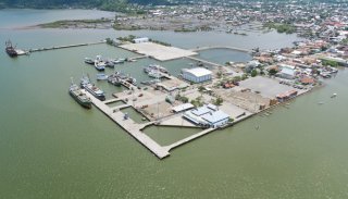 Pelindo Multi Terminal Catat Kinerja Positif Pelabuhan Bima-Badas Sepanjang 2025