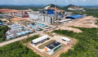 Hilirisasi Bauksit Hadirkan Dampak Sosial Nyata bagi Masyarakat Mempawah