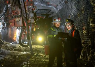 Penting Menjaga Eksistensi Industri Mineral, Ini Buktinya