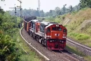 Lebaran Tetap Terang, KAI Pastikan Pasokan Batu Bara Lancar