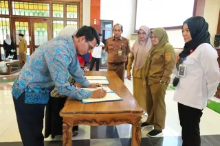 Makan Bergizi Gratis di Siak Utamakan Hasil Pertanian dan UMKM Lokal