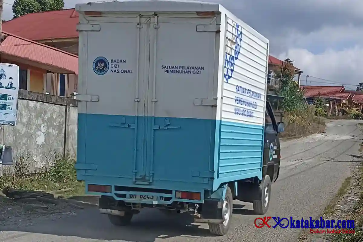 Belasan Tahun Jalan Desa Sungai Lintang Kayu Aro Rusak, Warga Pertanyakan Perhatian Pemkab Kerinci
