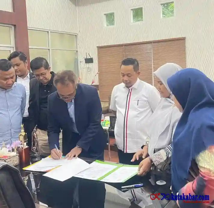 Cetak Advokat Profesional Berintegritas, DPC IKADIN Pekanbaru Dipercaya Jadi Pelaksana PKPA Bersama FH UNRI