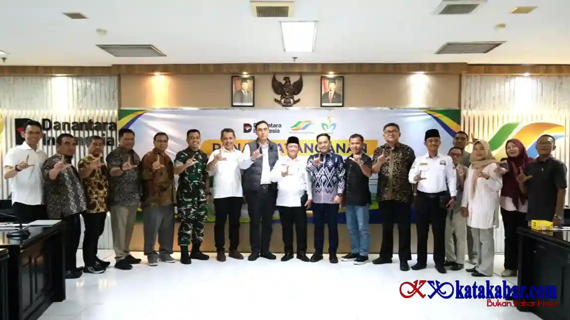 PTPN Group Bangun Ekosistem Hilirisasi Ubi Kayu Terintegrasi Teken MoU bersama 11 Mitra Strategis di Lampung