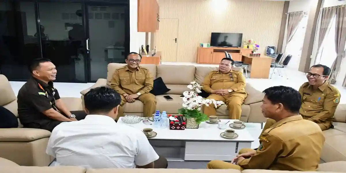 Kawal Aset dan Proyek Daerah, Wabup Samosir Jalin Sinergi dengan Kejari